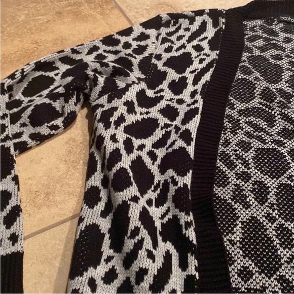 Boohoo Jacquard Animal Print Cardigan - Picture 4 of 4